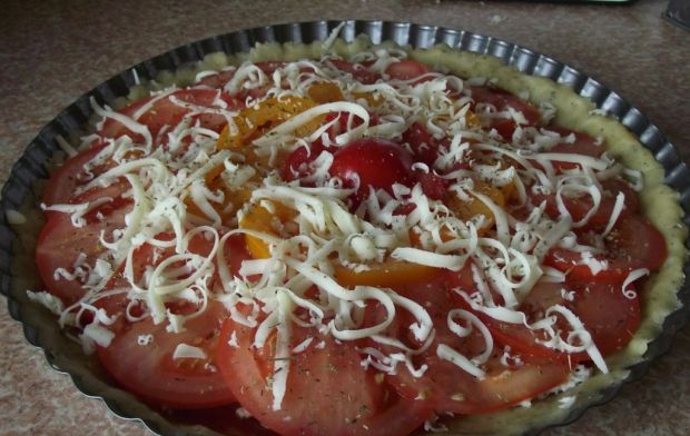 Prowansalska tarta z pomidorami
