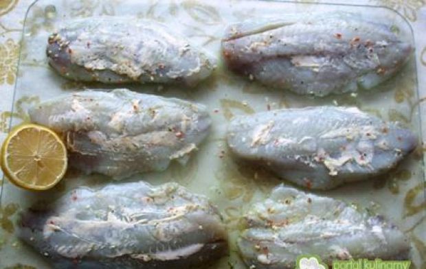 Roladki rybne z pieczarkami 
