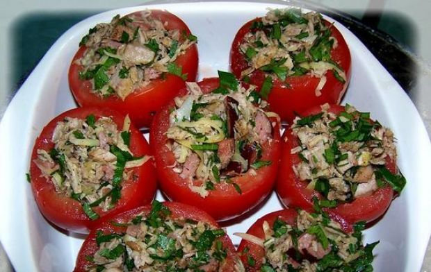 Tomates recheados (faszerowane pomidory)