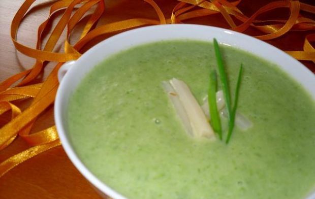 Zupa krem szpinakowo - szparagowa