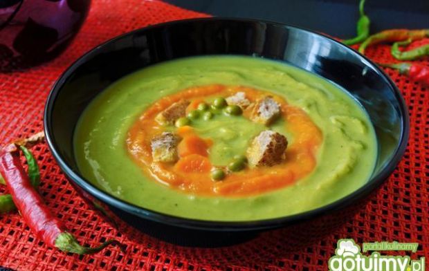 Zupa-krem z zielonego groszku i marchwii